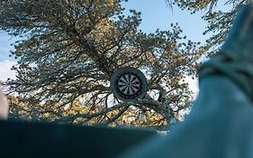 Silver Bullet Airstream, El Mistico Glamping Ranch